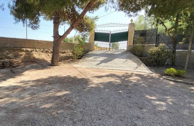 RURAL ACCOMMODATION CHERRY