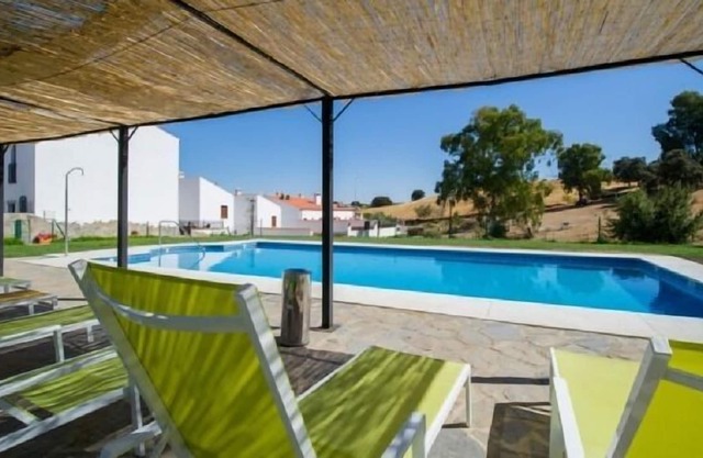 Rural apartment La Venta del Charco for 4 people