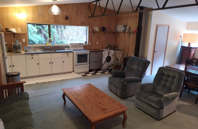 Rural Bach in the Capital