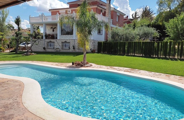 RURAL HOUSE LAS ACACIAS