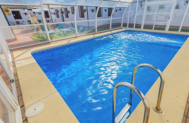 Rural House with exclusive pool for groups in Cordoba