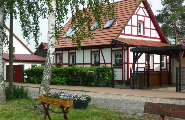Rural idyll with proximity to the city of ERFURT/WEIMAR. Breakfast on request