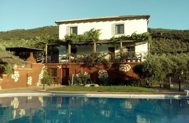 RUSTIC AND ORIGINAL BED & WIFI