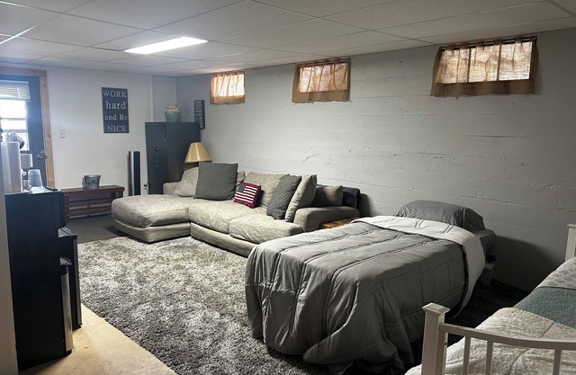 Rustic Riverfront Studio on the White River & OHV trail outside of Meeker w/WiFi