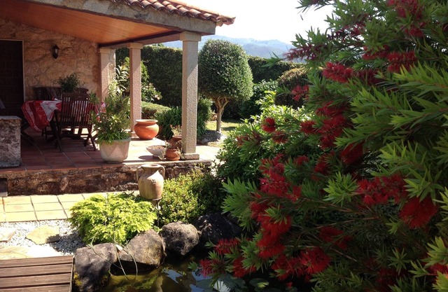 RUSTIC VACATION HOUSE