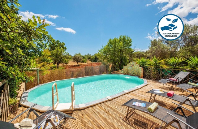 Rustic villa w/garden & BBQ, Alcaria