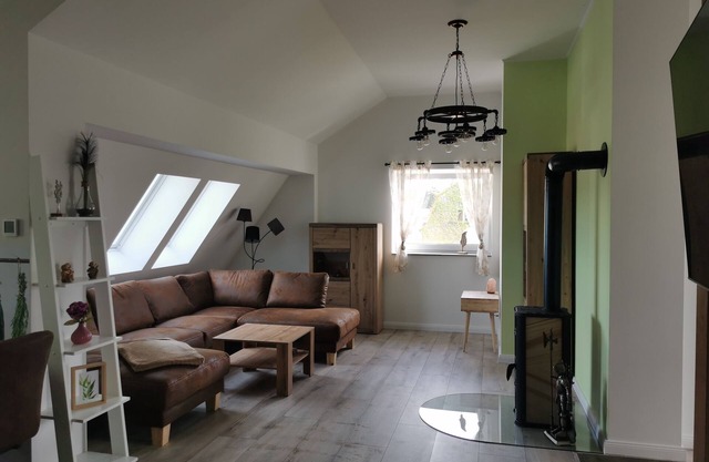 Rustikale Dachgeschosswohnung in See und Waldnähe