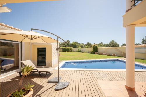 São Pedro do Estoril Villa By Hosty