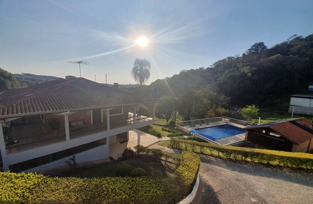 Sítio Luar de Ibiúna (Accommodates up to 19 people)