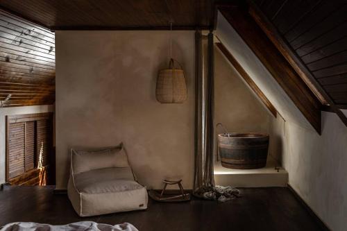 SABI Award Winning Designer Cabin