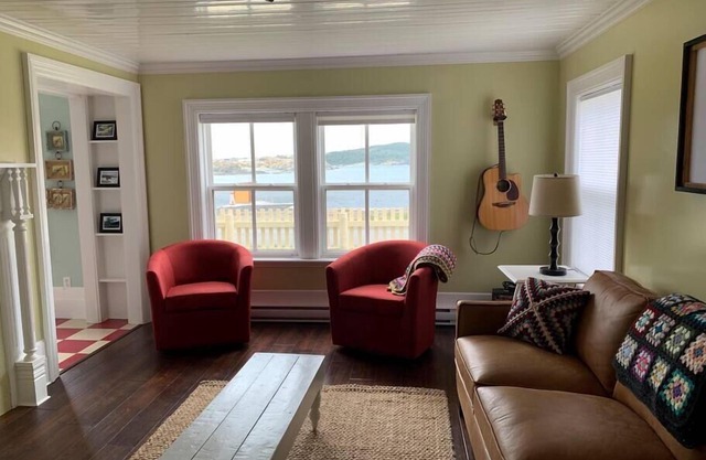 Saffron House Summary