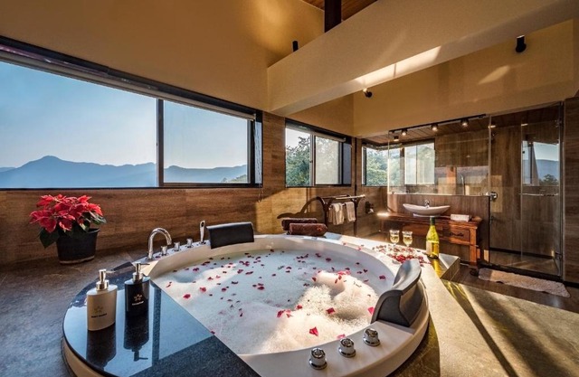 SaffronStays Althea - 4 BRD Veg Only Villa In Pawna With Jacuzzi In Every Room