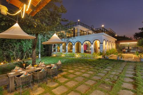 SaffronStays Dew Drops