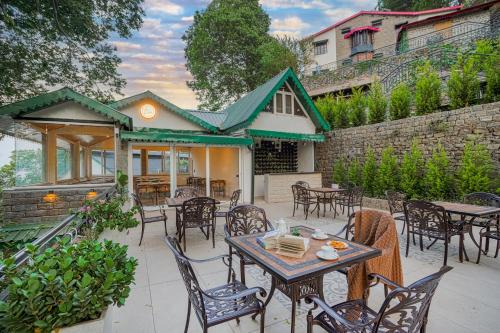 SaffronStays The Row House