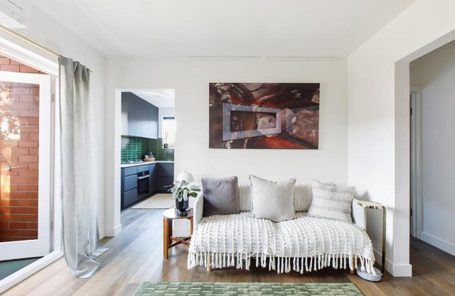 Sage Haven - Laidback St Kilda Beach Living