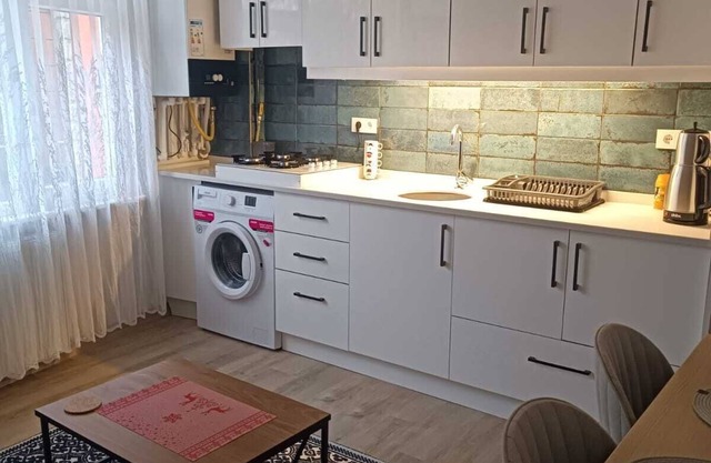 SAKİN KONAKLAMA HIZLI WIFI 1+1 YENİ DAİRE