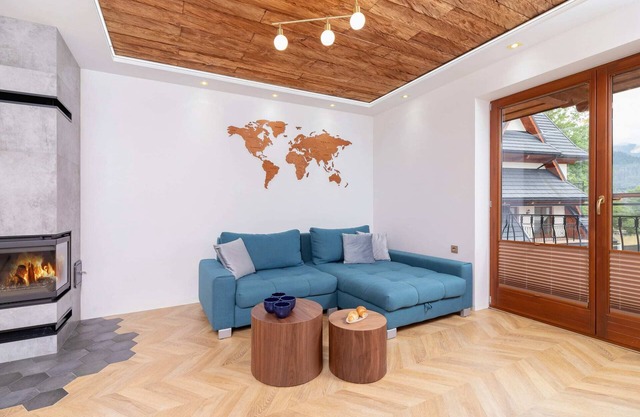 Salwatorianska 28A | Luxury Apartment | Balcony