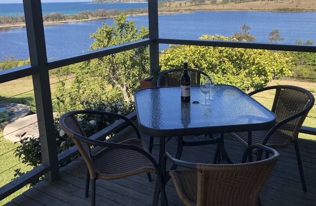 Samten Pa Seaside Cottage - Stunning Views!!