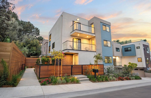 San Clemente St Buyout - 2124 & 2126
