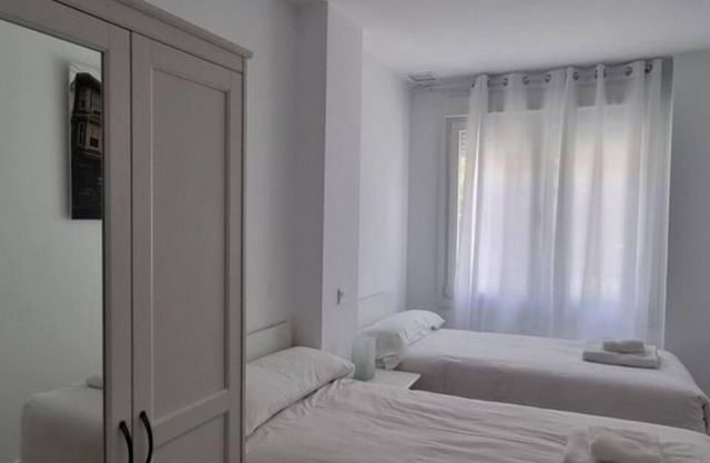 SAN FRANCISCO STYLE APARTMENT, WELL COMMUNICATED