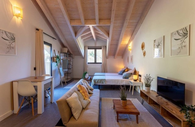 Sandoñana · by Wehomes · Old Palace Lodge C11