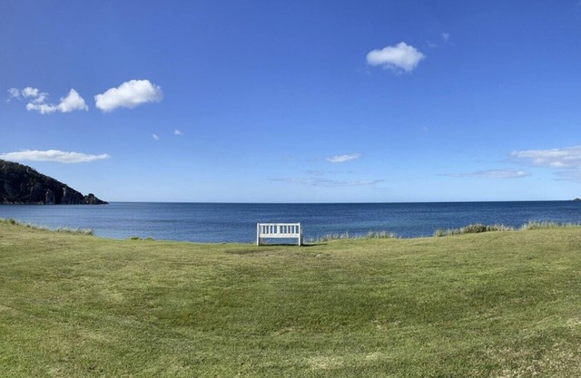 Sandy Shores on Irby - Beach frontage at beautiful Sisters Beach