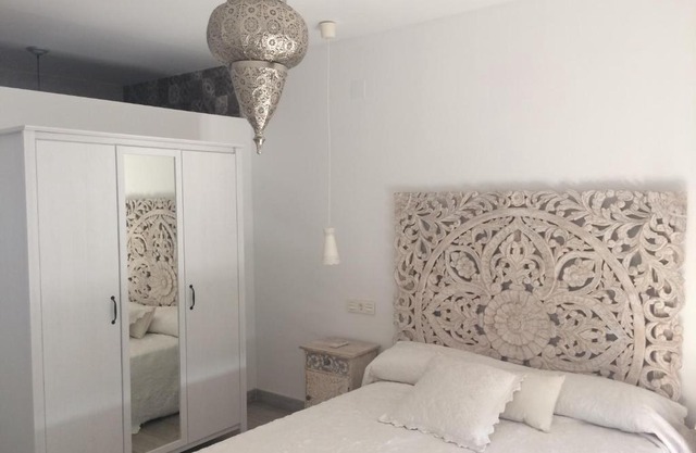 Santo Domingo Rural - central & private parking