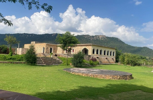 Sariska Kasba - A Village Resort