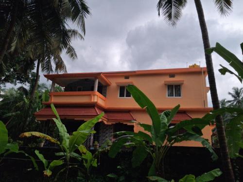 Satvik Life Homestay-Pure Veg,No Drinking & No Smoking