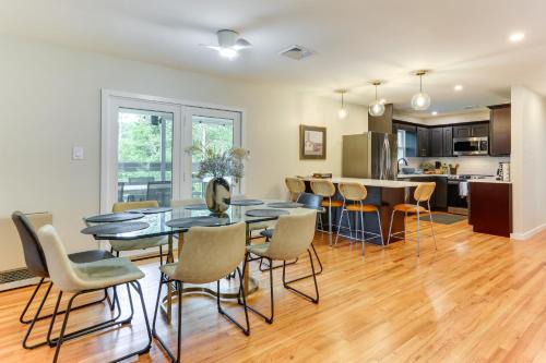 Sauna, Fire Pit Spacious and Serene Poconos Getaway