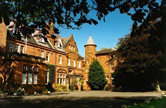 Savoy Park Hotel
