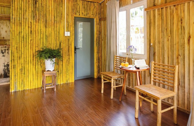 Scent Chalet D - Village