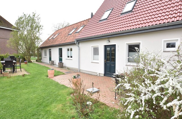 Schöne Ferienwohnung in Stellshagen mit Garten