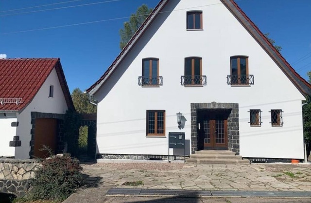 Schöne Ferienwohnung im Landhaus