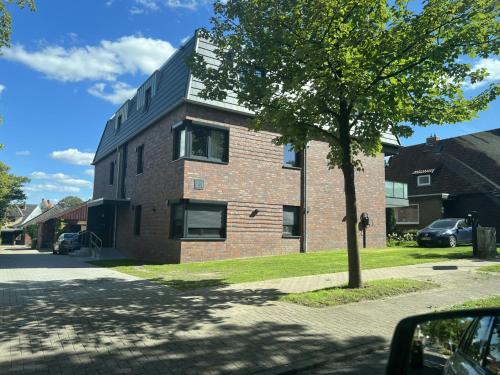 Schöne Ferienwohnung in Buxtehude- Zentral -Lade Säule -6Person