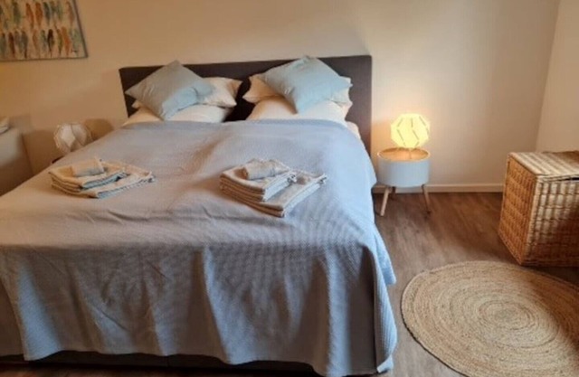 Schöne Ruhige Ferienwohnung mit Terrasse