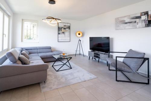 Schöne Wohnung an Toplage mit gratis Parkplatz!