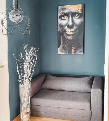 Schöne Wohnung, eigene Terrasse, privater Parkplatz, Wi-Fi, Waschmaschine, 3P