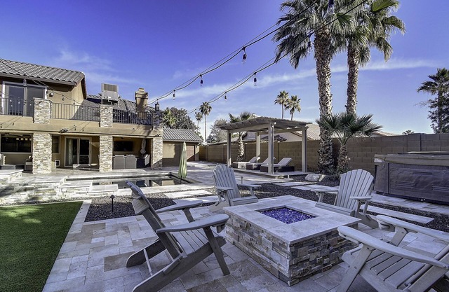 Scottsdale Kierland Compound w/Large Hot Tub!