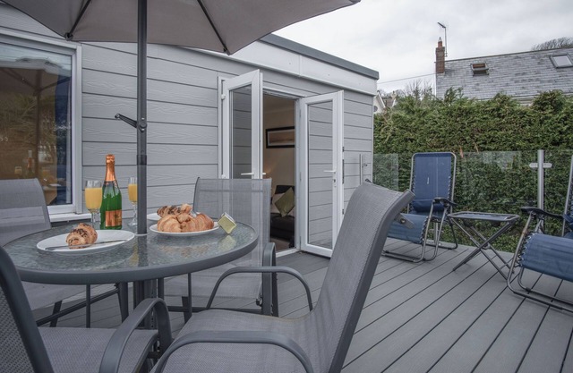 Sea Breeze Apt 2 - 2 Bed - Horton Beach