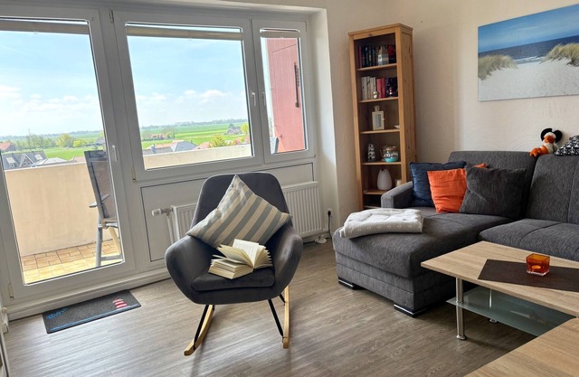 Sea breeze with internet for 2 persons