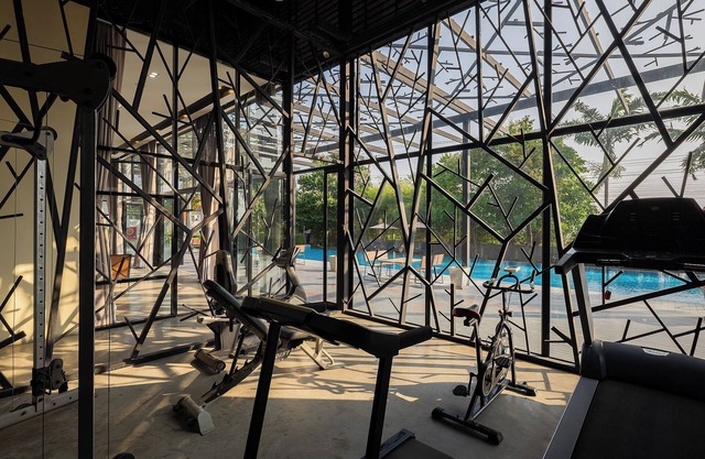 Sea Two Pool Villa Resort