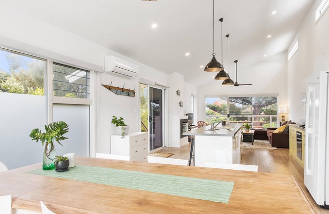 Sea View at Silver Sands - Sitting Pretty with Sea, Hills and Washpool Views