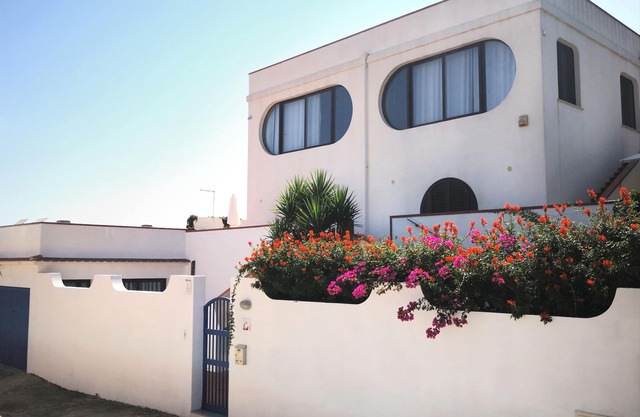 Sea View Two-Room Apartment - Villa Ziella Guest House