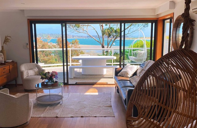 Seagrass Coastal Retreat with direct beach access