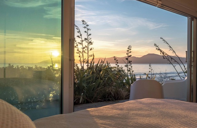 Seascapes Waterfront 3