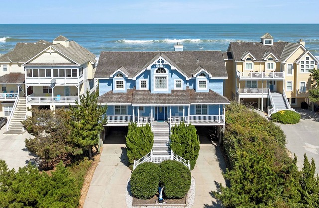 Seaside 22: Oceanfront, Pool, Hot tub, Game Room
