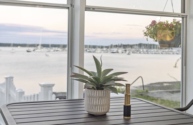 Seaside Apartment in New England Victorian-2 Bedrooms/1 Bath