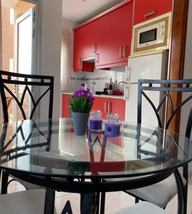 Seaside apartment with balcony