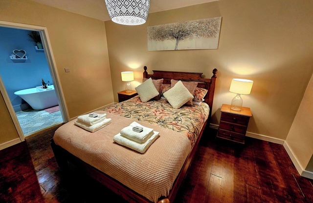 Seaside Bliss Retreat - 5 Bedroom House